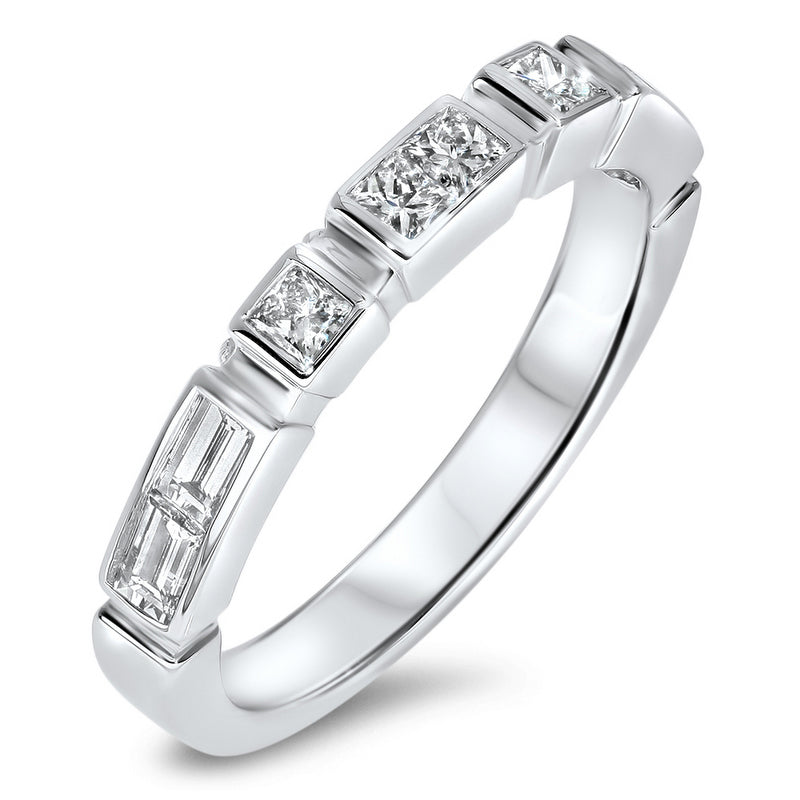 Diamond wedding ring