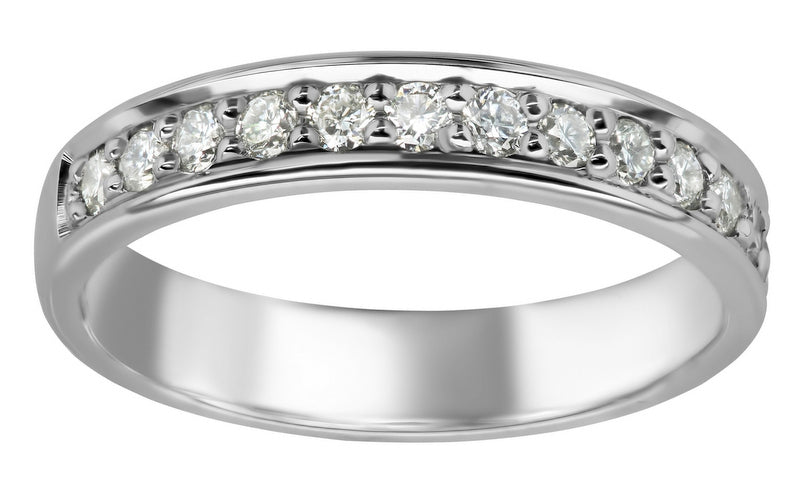 Ladies diamond set ring