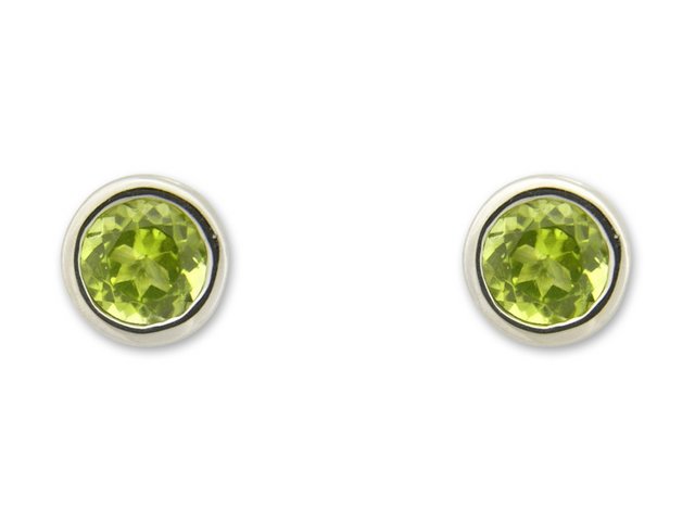 4mm peridot white gold earrings