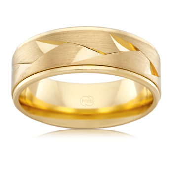 P. W. Beck Australian made Yellow Gold wedding ring