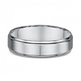 18ct White Gold flat wedding ring with ribbed edge band is 1.8mm deep you can choose a band width-M1374