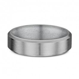 Mens Titanium beveled edge wedding ring. the band is 1.8mm deep -A14018